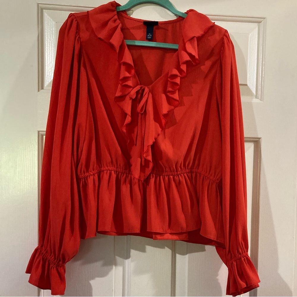 NWOT Scoop NYC red ruffle blouse - Picture 6 of 11